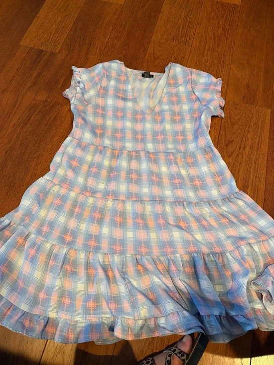 Women's Asymmetrical Tiered V-Neck Dress in Light Blue and Pink - Picture 1 of 4